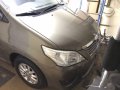 Selling 2nd Hand Toyota Innova 2012 in Manila-3