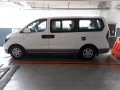 Selling 2013 Hyundai Grand Starex for sale in Quezon City-7