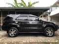 Selling Toyota Fortuner 2006 Automatic Diesel in Las Piñas-7