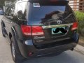 Selling 2nd Hand Toyota Fortuner 2005 Automatic Diesel at 104222 km in Parañaque-2