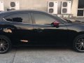 Selling 2nd Hand Mazda 3 2017 Hatchback at 28000 km for sale-2
