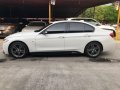 Selling Bmw 320D 2018 Automatic Diesel in Pasig-10