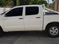 Selling 2nd Hand Toyota Hilux 2007 at 65709 km for sale-6