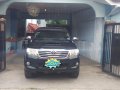 Selling Black Toyota Hilux 2012 for sale in Manual-0