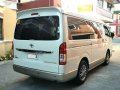 Selling Toyota Hiace 2016 at 30000 km in Quezon City-4