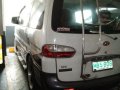 Selling Hyundai Starex 1998 at 100000 km in Manila-7