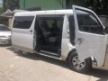 Selling 2nd Hand Toyota Hiace 2013 Automatic Diesel at 50000 km in Makati-4