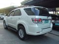 Sell 2nd Hand Pearl White 2013 Toyota Fortuner Diesel Automatic -0