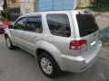 Selling Ford Escape 2009 Automatic Gasoline for sale in Makati-4
