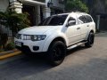 Selling 2nd Hand Mitsubishi Montero 2010 in Mandaluyong-10