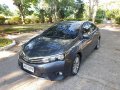 Selling 2nd Hand Toyota Corolla Altis 2015 in Angono-5