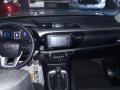 Selling 2nd Hand Toyota Hilux 2017 Manual Diesel at 32000 km in Makati-6