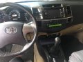Selling 2nd Hand Toyota Fortuner 2014 Manual Diesel at 100000 km in Silang-0