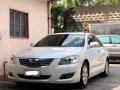 Selling Pearl White Toyota Camry 2009 in Manila-7