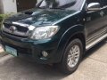 Selling 2nd Hand Toyota Hilux 2010 Automatic Diesel at 90000 km in Quezon City-0