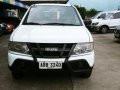 Selling 2nd Hand Isuzu Crosswind 2014 in Manila-2