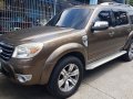 Selling 2nd Hand Ford Everest 2010 in Pasay-6