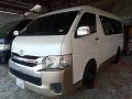 Selling White Toyota Hiace 2017 Automatic Diesel at 9000 km -5