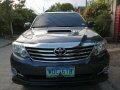 Selling Black Toyota Fortuner 2014 Automatic Diesel in Las Piñas-5