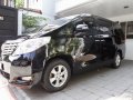 Sell Black 2011 Toyota Alphard 42000 km in Quezon City-3