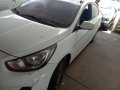 Selling Hyundai Accent 2012 Manual Gasoline in Quezon City-2