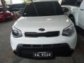 Selling White Kia Soul 2017 Manual Diesel in Quezon City-1