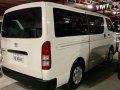 Selling White Toyota Hiace 2016 in Manual-2