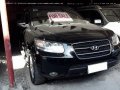 Selling Black Hyundai Santa Fe 2009 at 68362 km -4