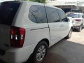 Kia Carnival 2012 Manual Gasoline for sale in Quezon City-2