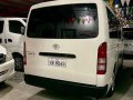 Selling White Toyota Hiace 2016 in Manual-3