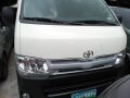 Sell 2nd Hand 2014 Toyota Hiace Manual Diesel at 72000 km in Manila-11