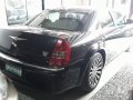 Selling Black Chrysler 300C 2007 at 44652 km in Gasoline Automatic-2