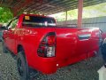 Selling Red Toyota Hilux 2018 in Manual-1