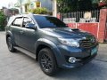 Selling Black Toyota Fortuner 2014 Automatic Diesel in Las Piñas-6