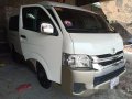 Selling White Toyota Hiace 2017 Automatic Diesel at 9000 km -4