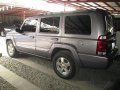 Selling Silver Jeep Commander 2010 at 40681 km -2