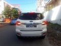 Selling Ford Everest 2016 Automatic Diesel in San Fernando-7