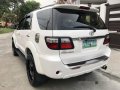 Selling White Toyota Fortuner 2005 Automatic Gasoline at 78000 km in Parañaque-6