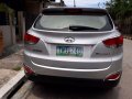 Selling Hyundai Tucson 2011 Automatic Gasoline in Parañaque-4