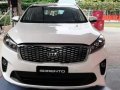 Selling Brand New Kia Sorento 2019 in Makati-3