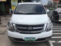 Selling 2nd Hand Hyundai Grand Starex 2008 Automatic Diesel at 95000 km in Victoria-1