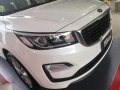 Kia Grand carnival 2019 Automatic Diesel for sale in Makati-9