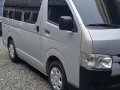 Sell 2nd Hand 2015 Toyota Hiace Manual Diesel at 30000 km in Quezon City-5
