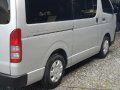 Sell 2nd Hand 2015 Toyota Hiace Manual Diesel at 30000 km in Quezon City-3