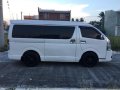 Sell 2nd Hand 2015 Toyota Grandia Automatic Diesel in Imus-1