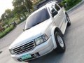 Selling Ford Everest 2004 Manual Diesel in Antipolo-9