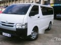 Selling White Toyota Hiace 2019 in Manila-7