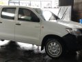 Selling 2nd Hand Toyota Hilux 2013 at 89000 km in Imus-6