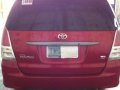 Red Toyota Innova 2011 for sale in Manual-3