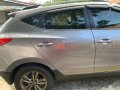 Hyundai Tucson 2011 Manual Gasoline for sale in Las Piñas-6